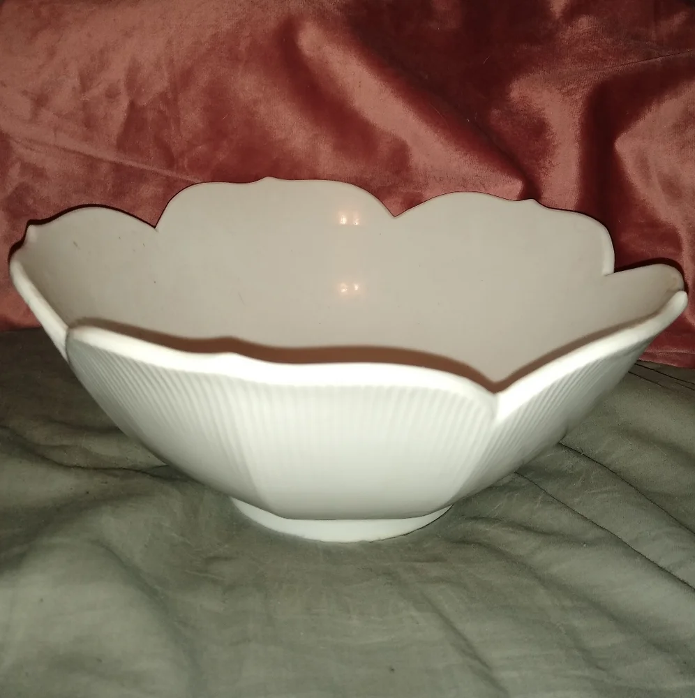 Large Lotus Serving Bowl White Pottery Big Flower Shaped Botanical Summer Dinner